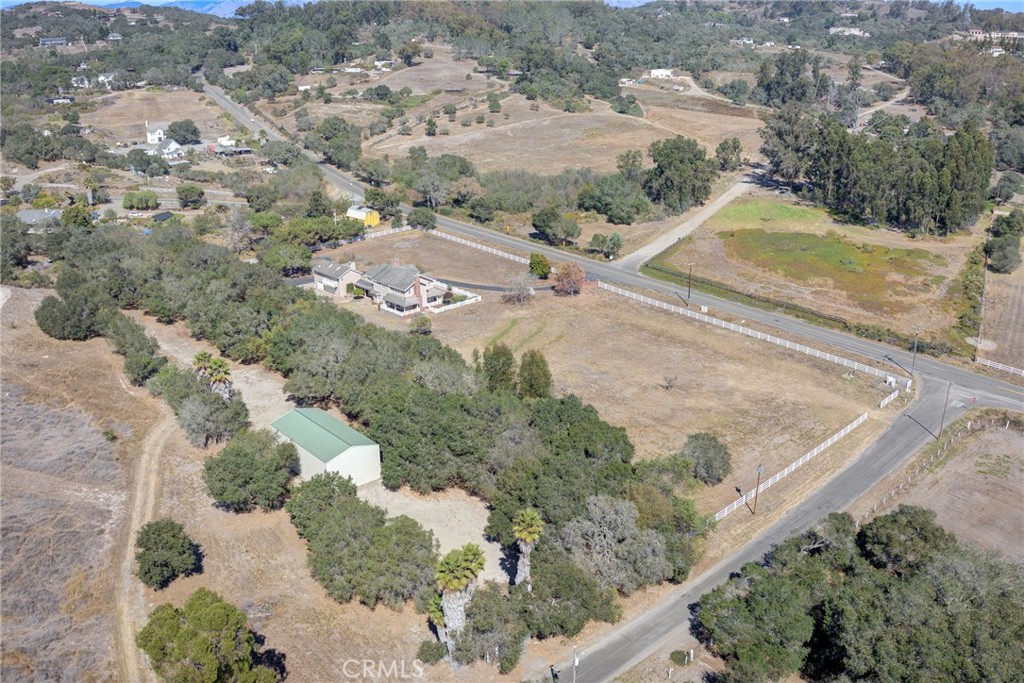 1403 Noyes Road