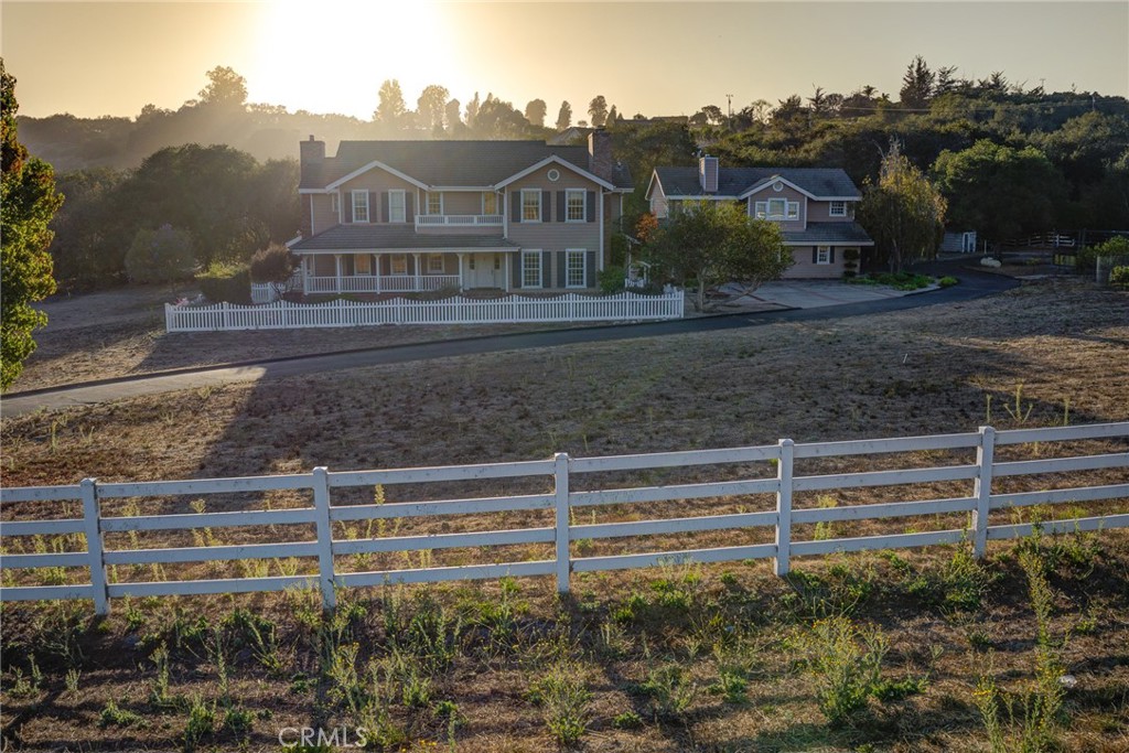 1403 Noyes Road