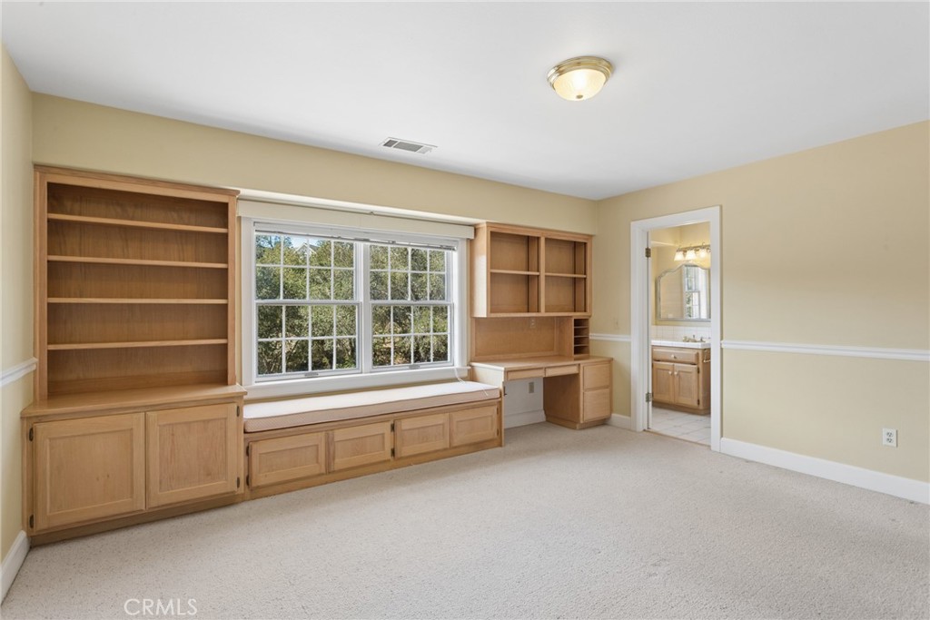 1403 Noyes Road