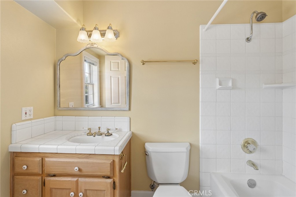 1403 Noyes Road