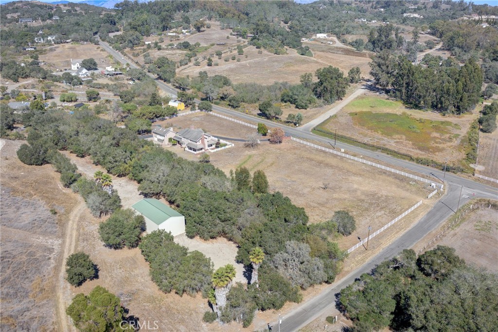 1403 Noyes Road