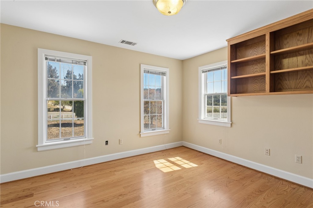 1403 Noyes Road