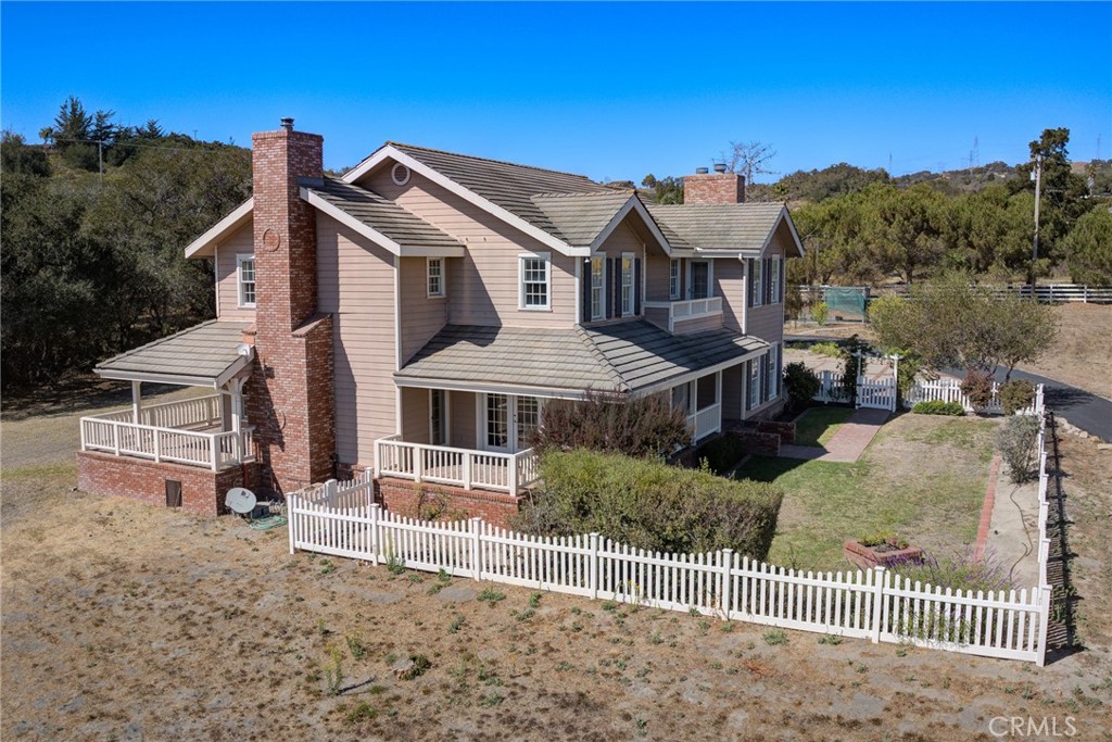 1403 Noyes Road