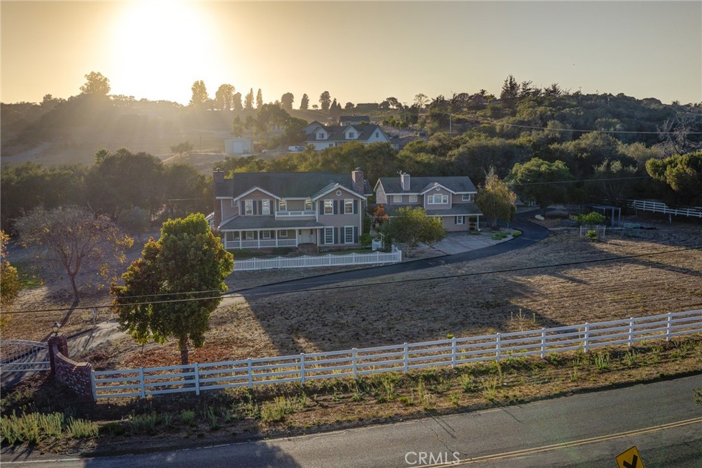 1403 Noyes Road