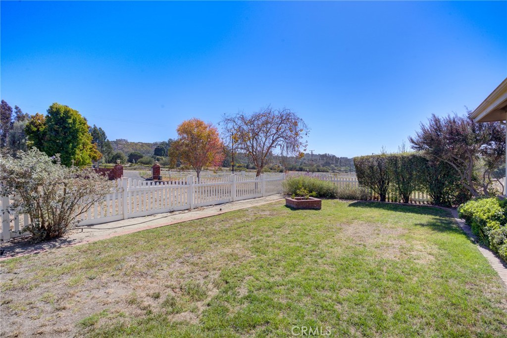 1403 Noyes Road