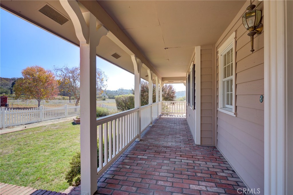 1403 Noyes Road