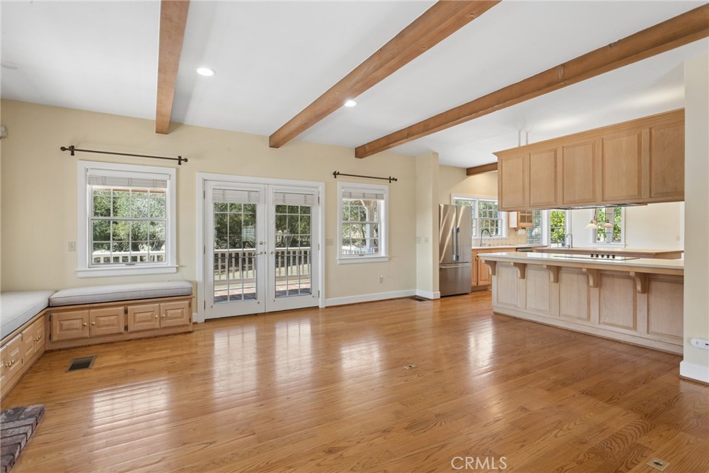 1403 Noyes Road