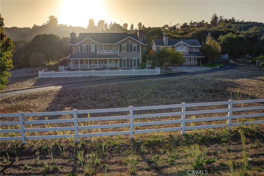 1403 Noyes Road