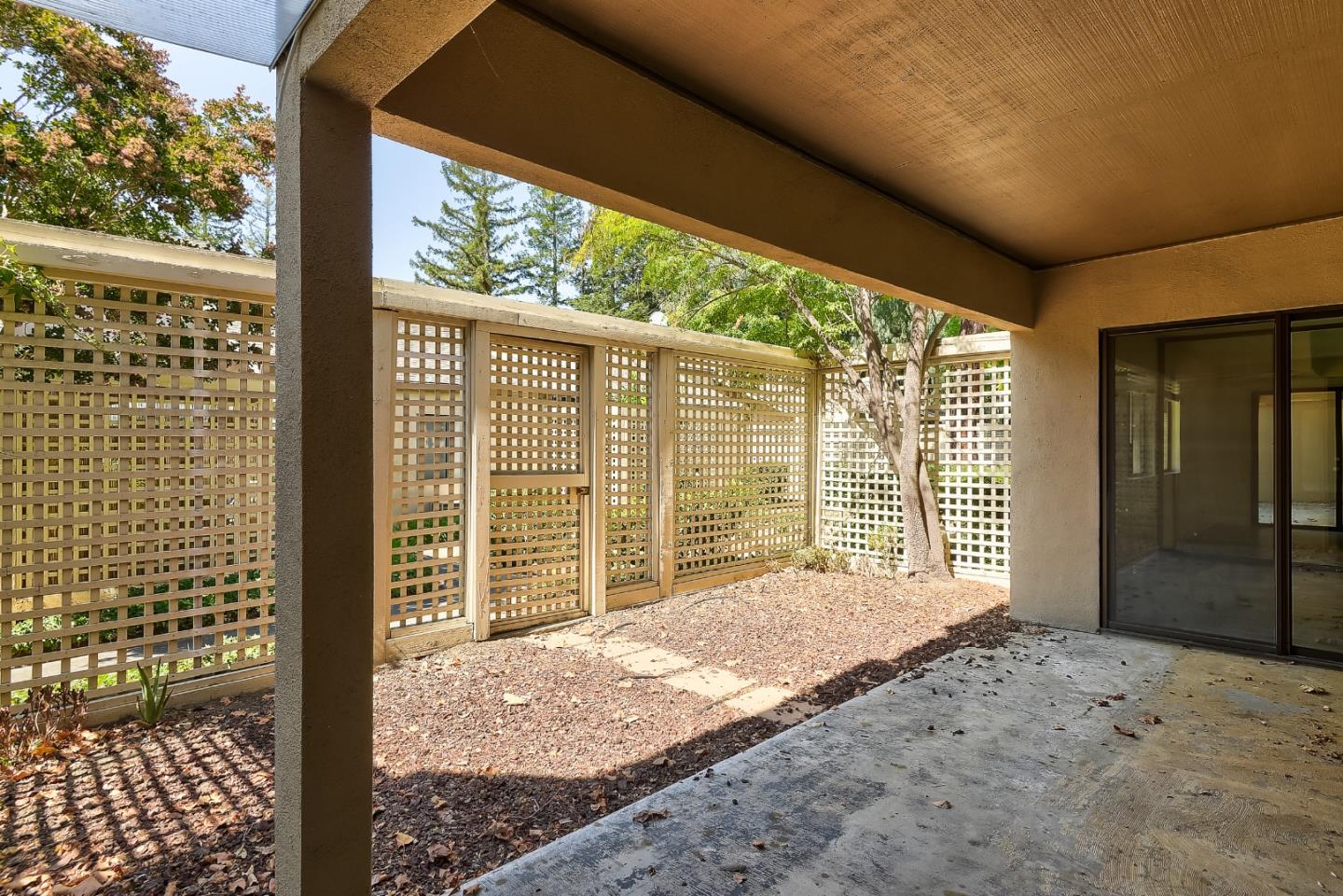 449 Alberto Way Unit: C137