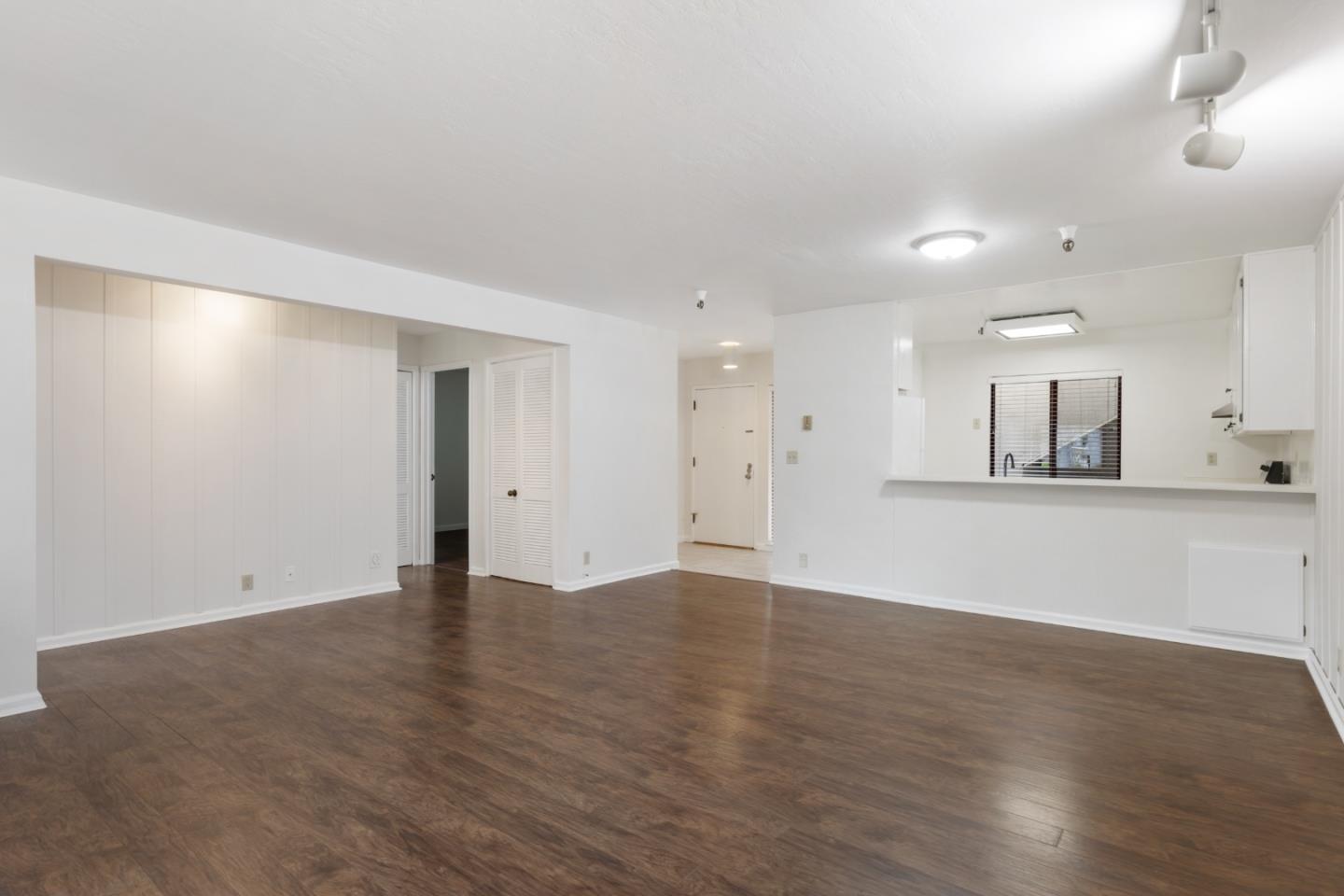 439 Alberto WAY A110