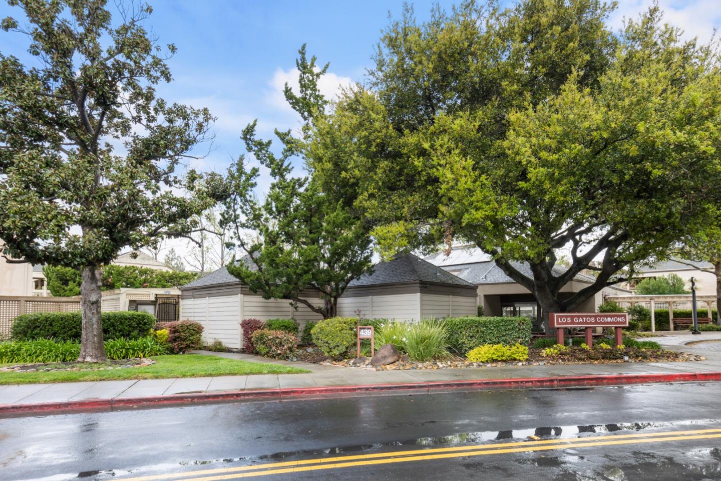 439 Alberto WAY A110