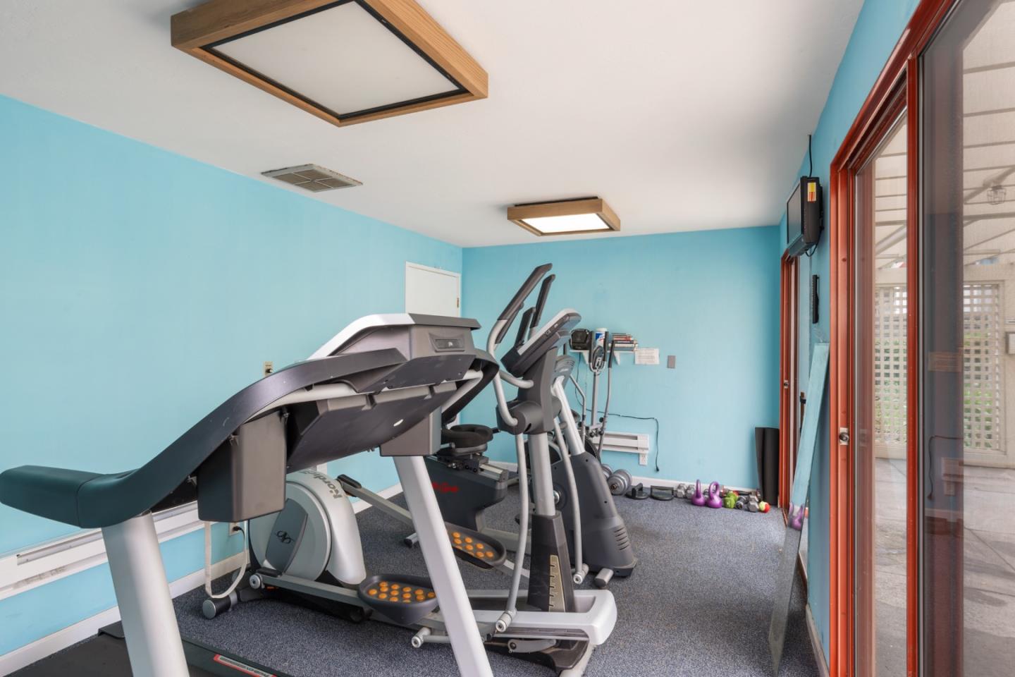 439 Alberto WAY A110