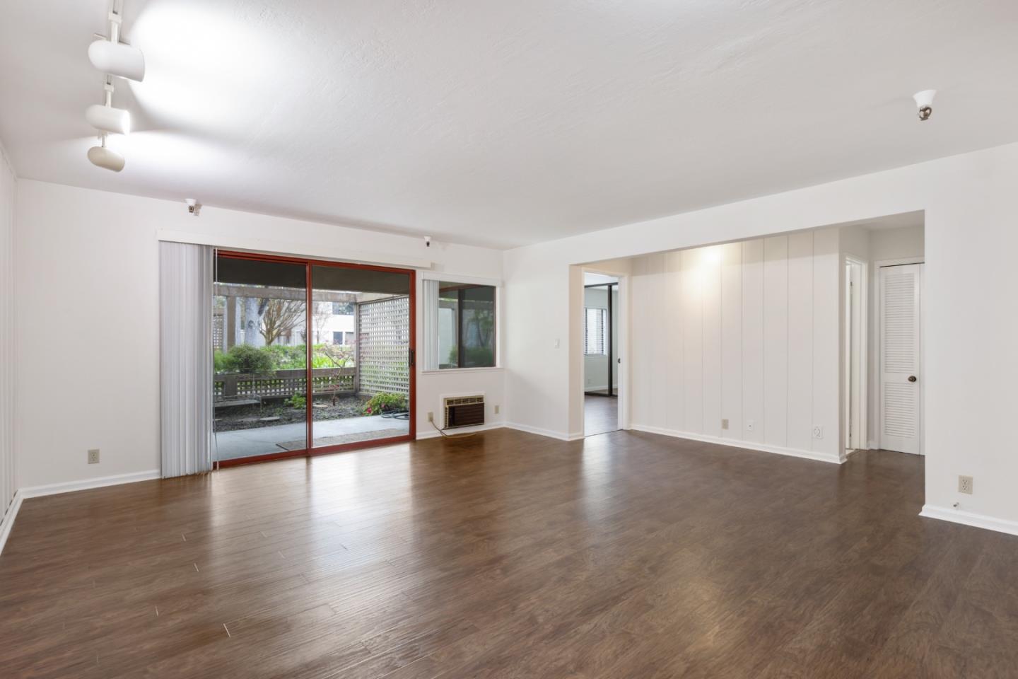 439 Alberto WAY A110