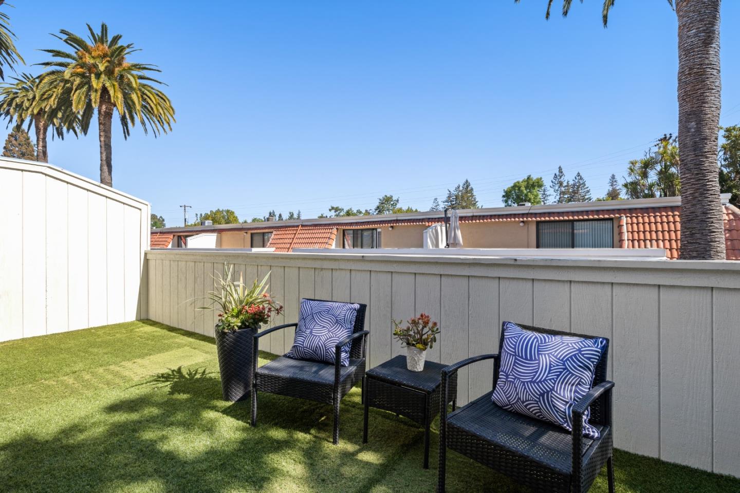 1354 Dale AVE 1