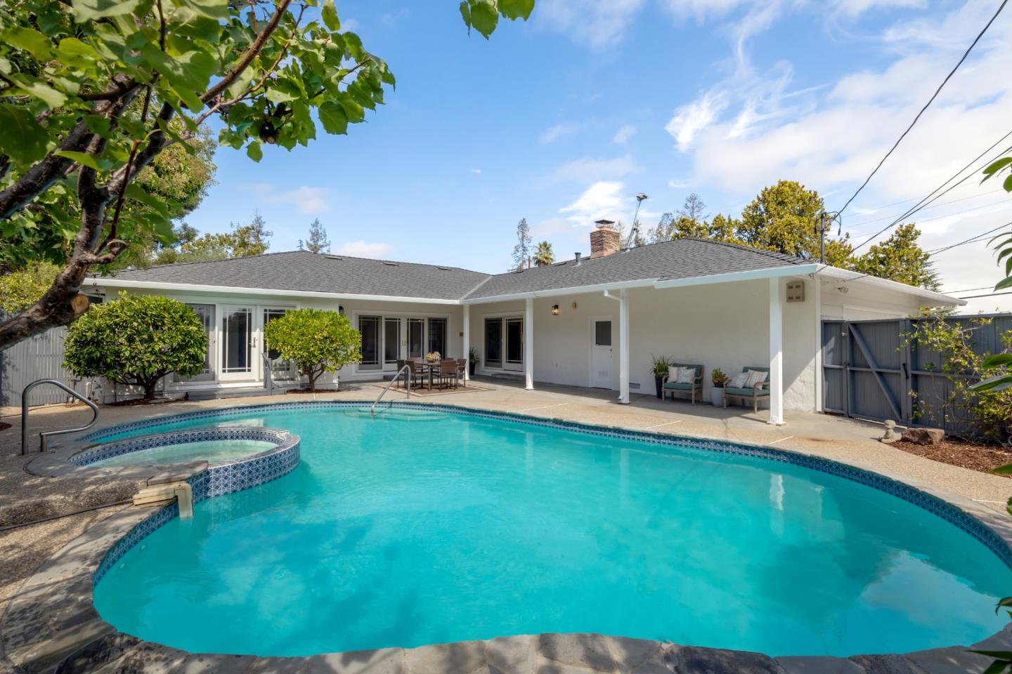 822 Amber Lane