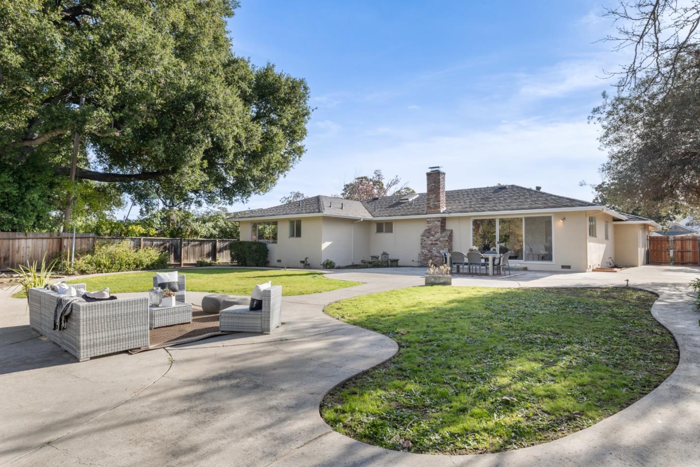 1461 Barton Drive