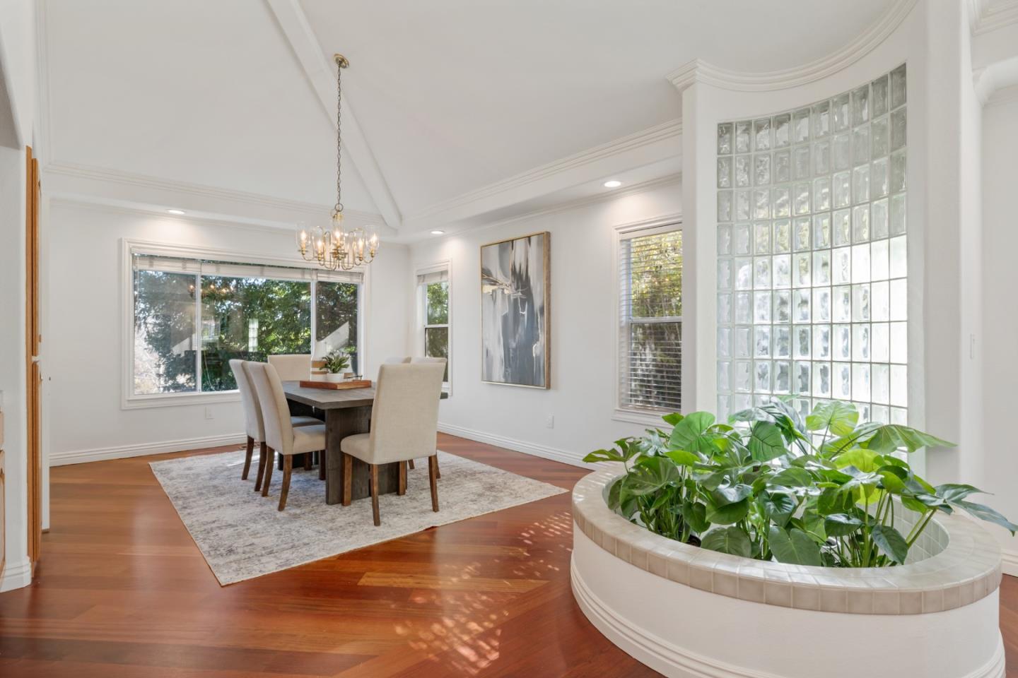 22346 Mcclellan Road