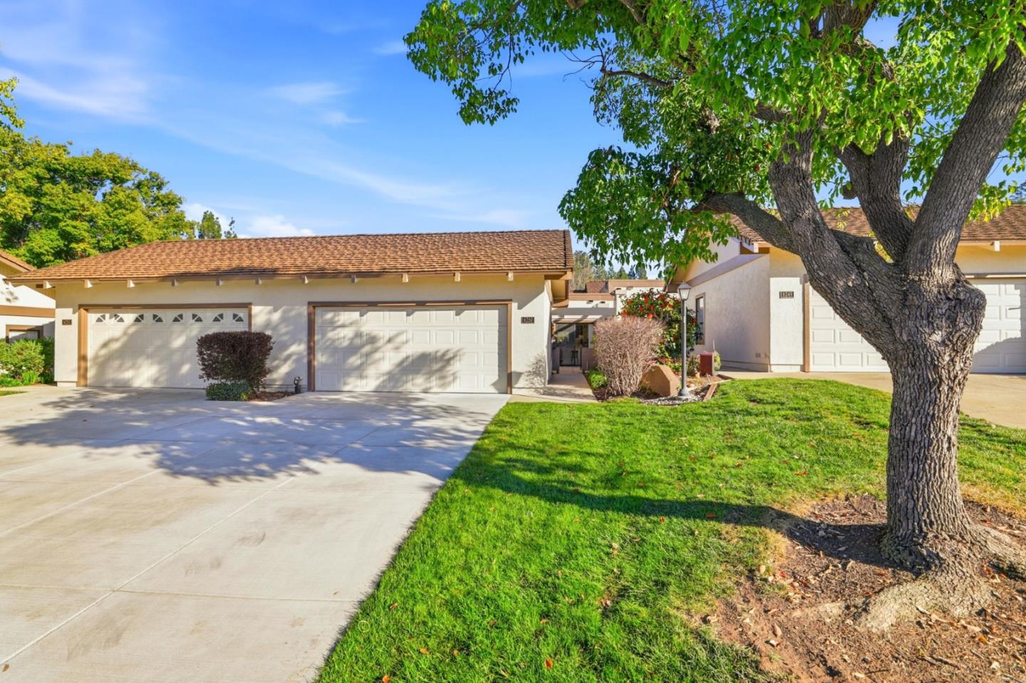6250 Blauer Lane