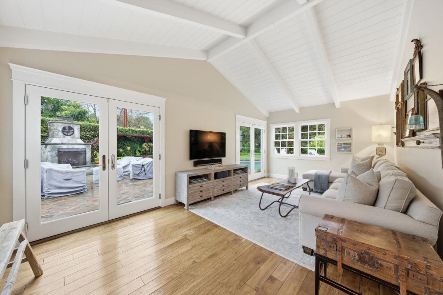14041 Jerries Drive