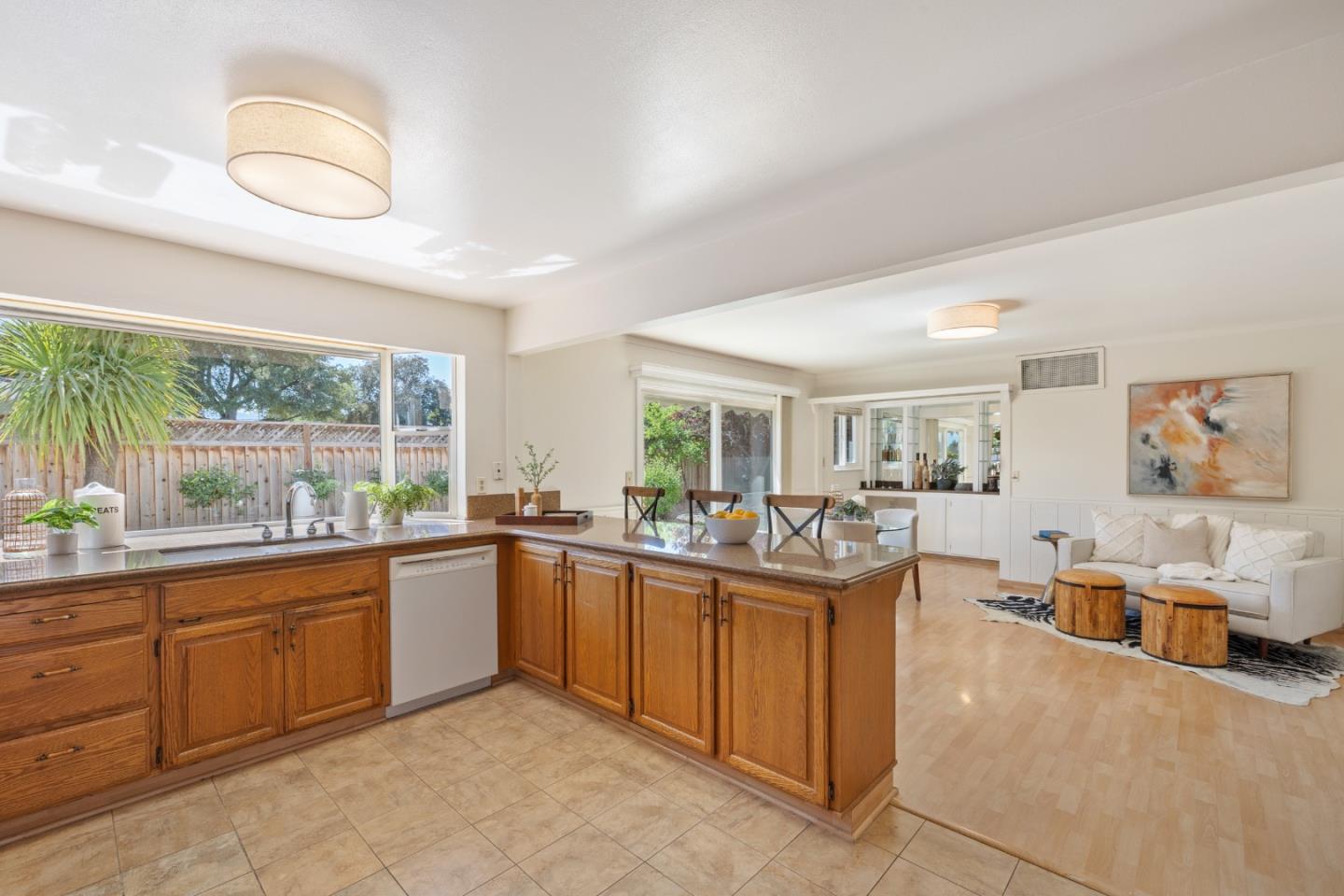 1102 Blue Lake Square