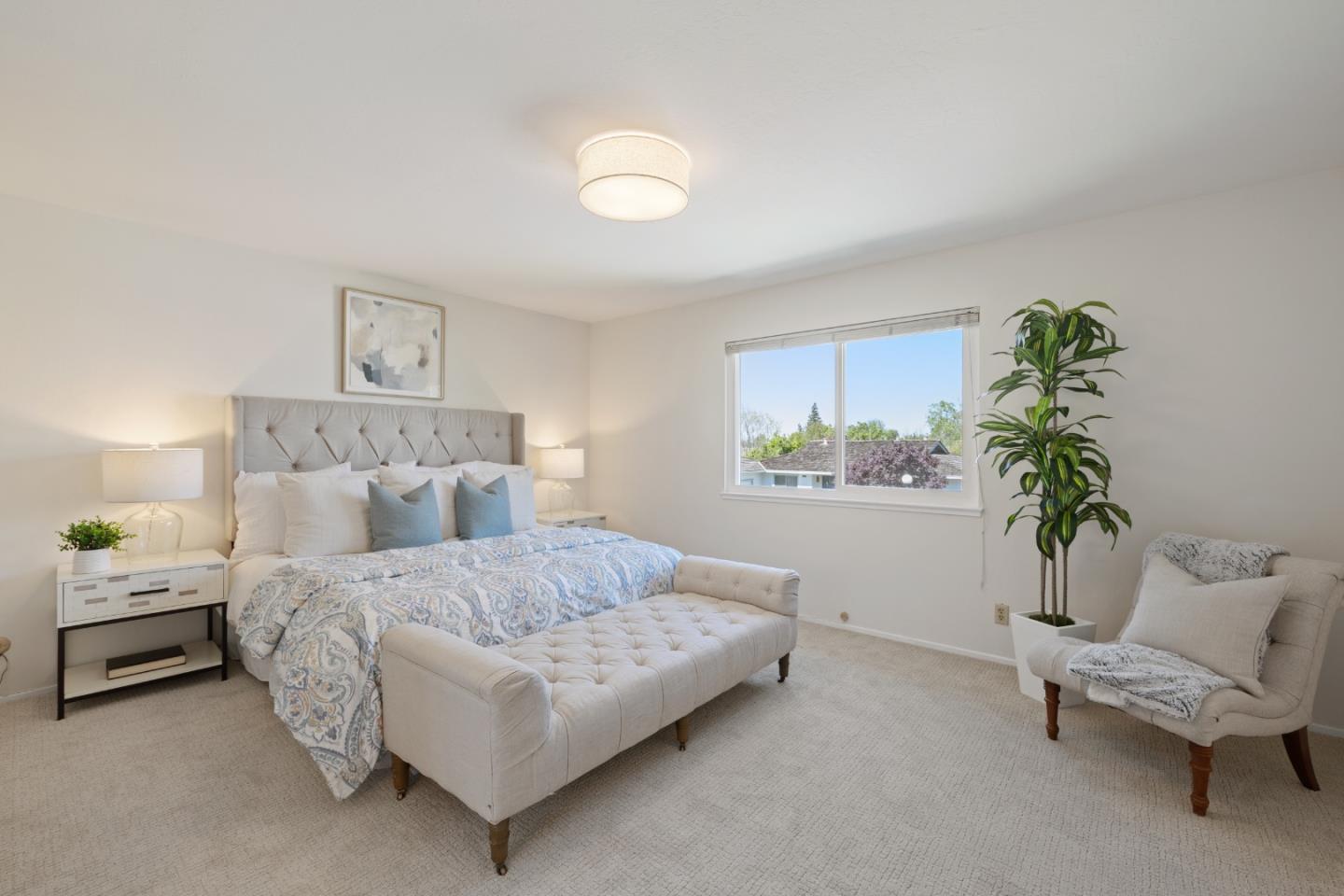 1102 Blue Lake Square