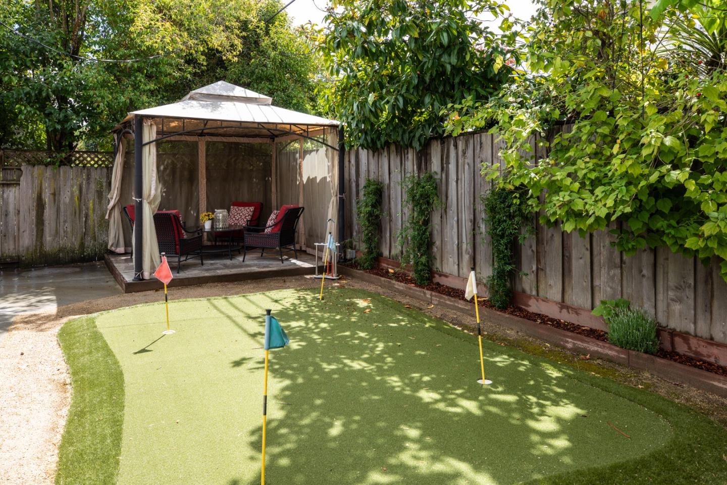 1802 Alameda De Las Pulgas