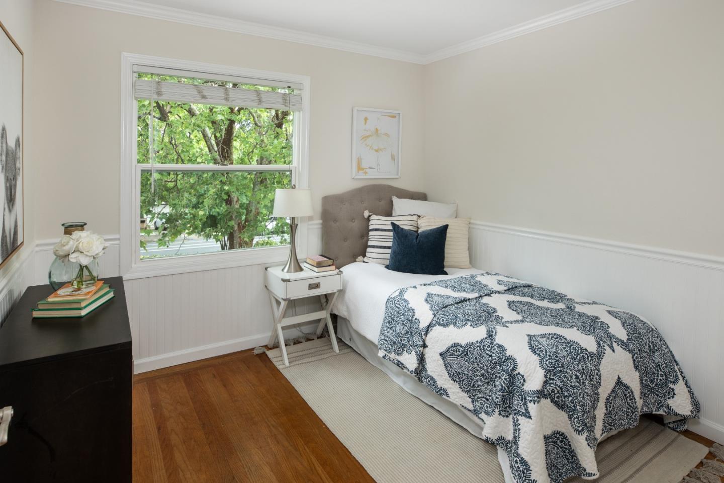 1802 Alameda De Las Pulgas