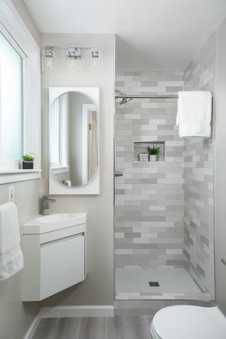 1802 Alameda De Las Pulgas