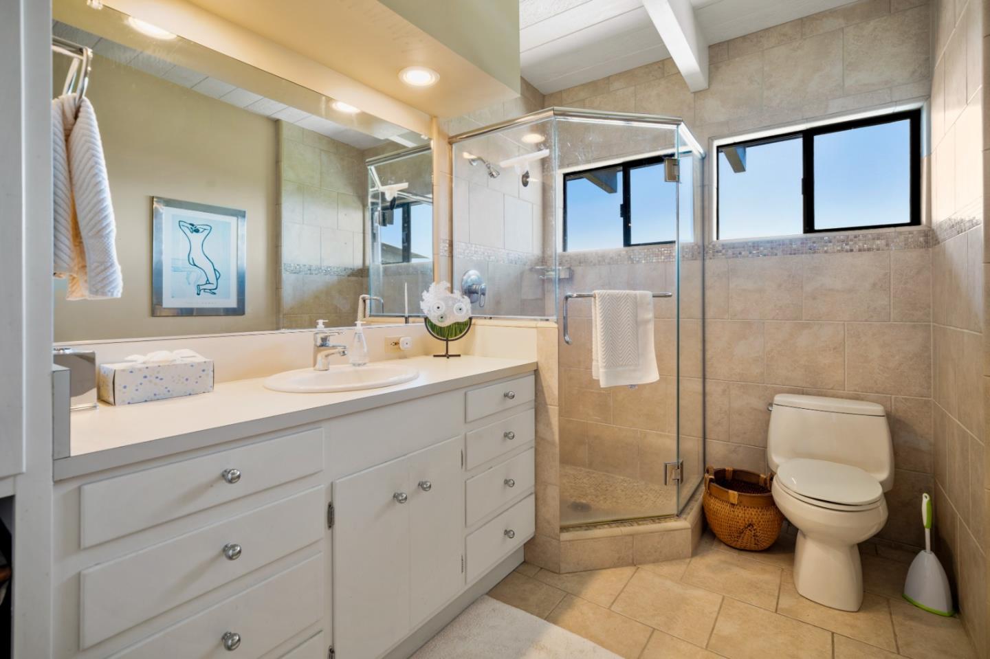 24765 Lower Trail
