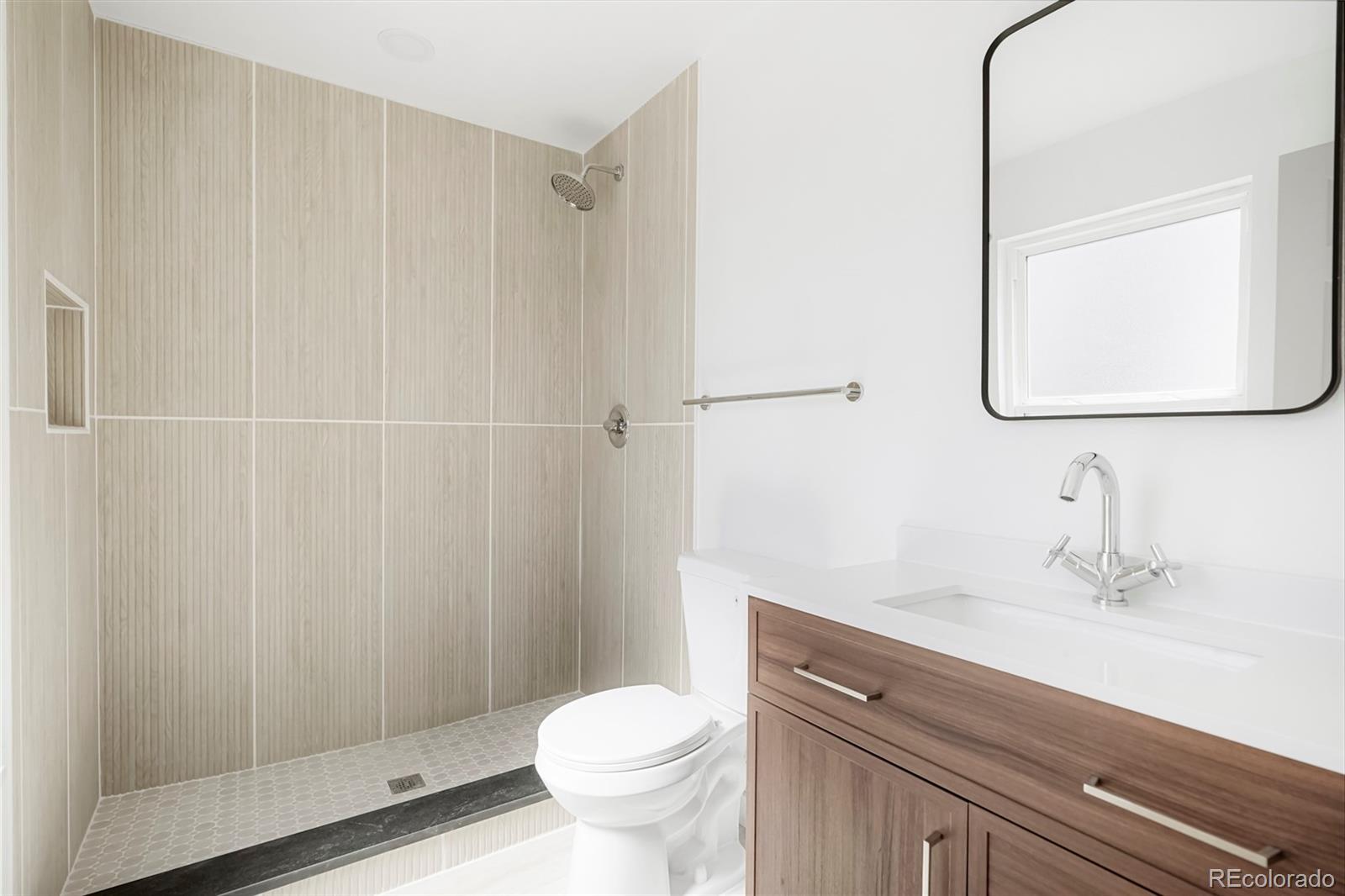 9457 W Hamilton Drive