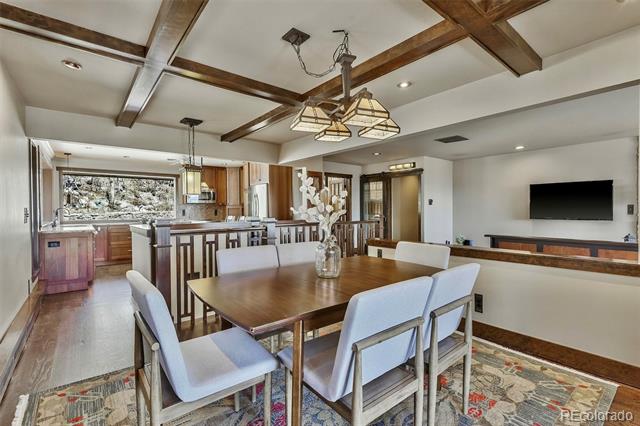 5290 N Lariat Drive