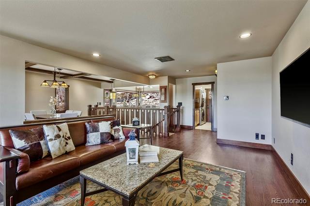 5290 N Lariat Drive