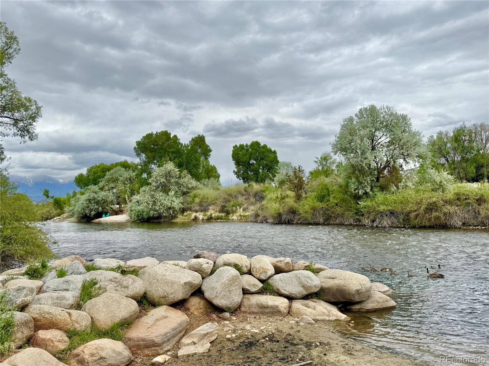 107 River West Drive