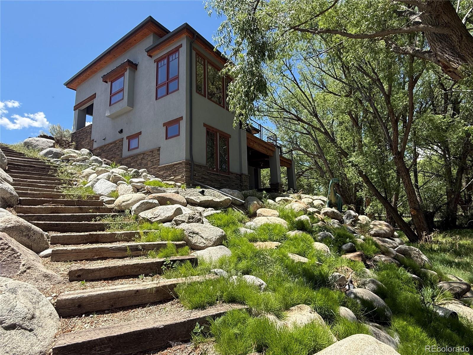 107 River West Drive
