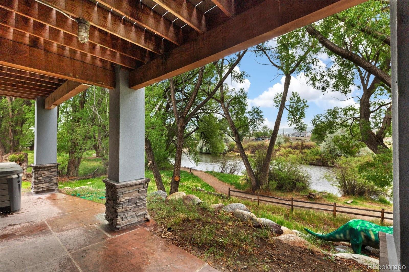 107 River West Drive