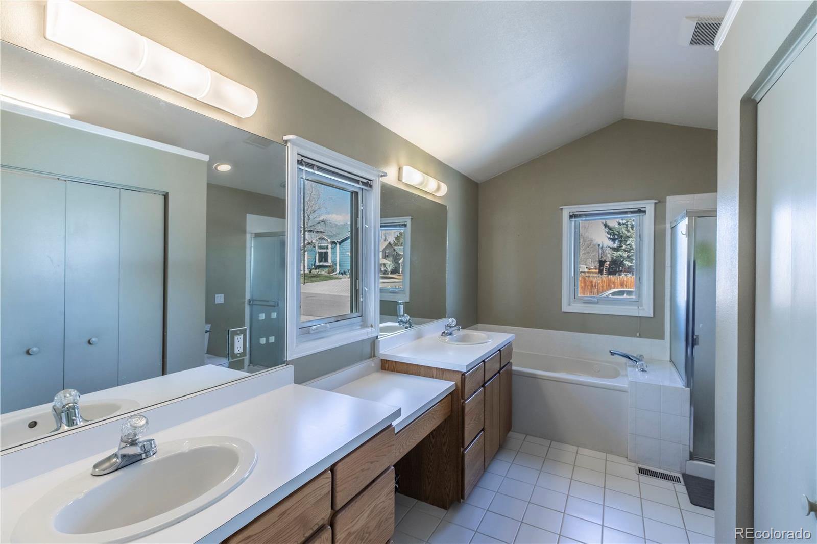 12068 W Aqueduct Drive