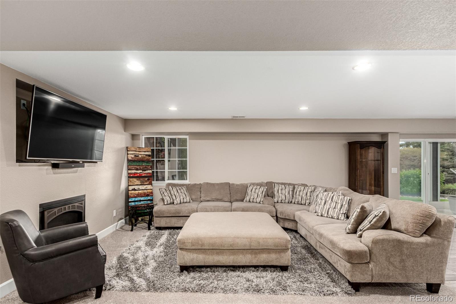 6983 Serena Drive