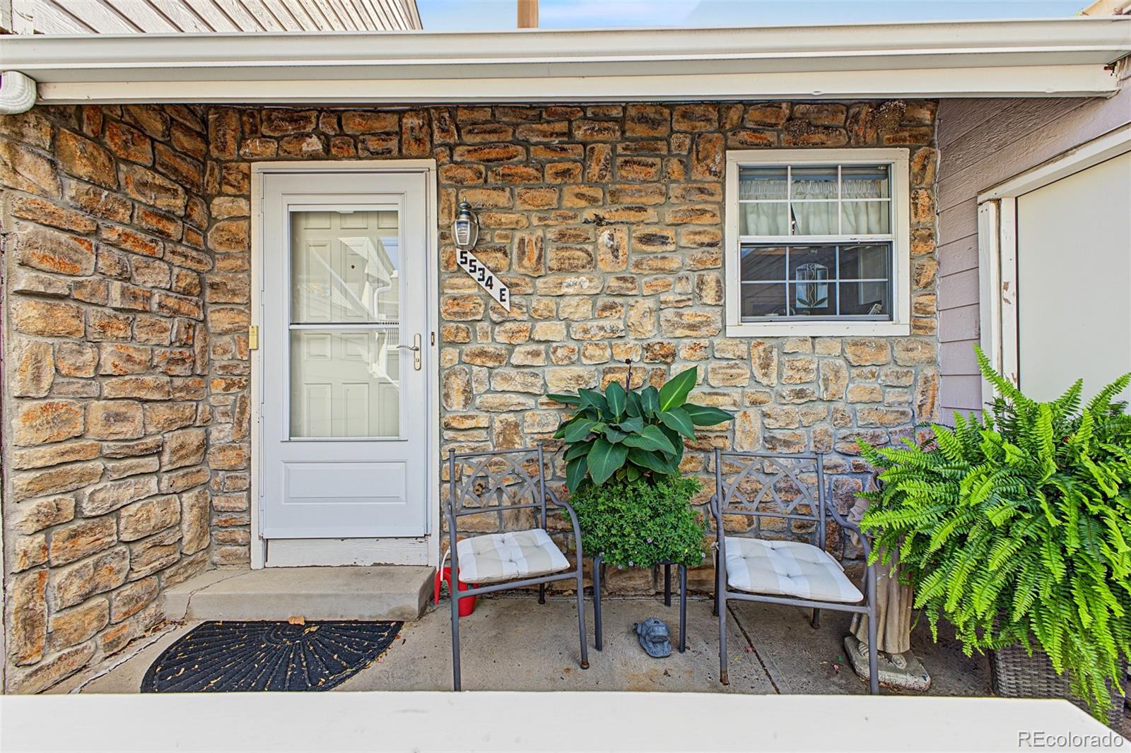 5534 W Canyon Trail Unit: E