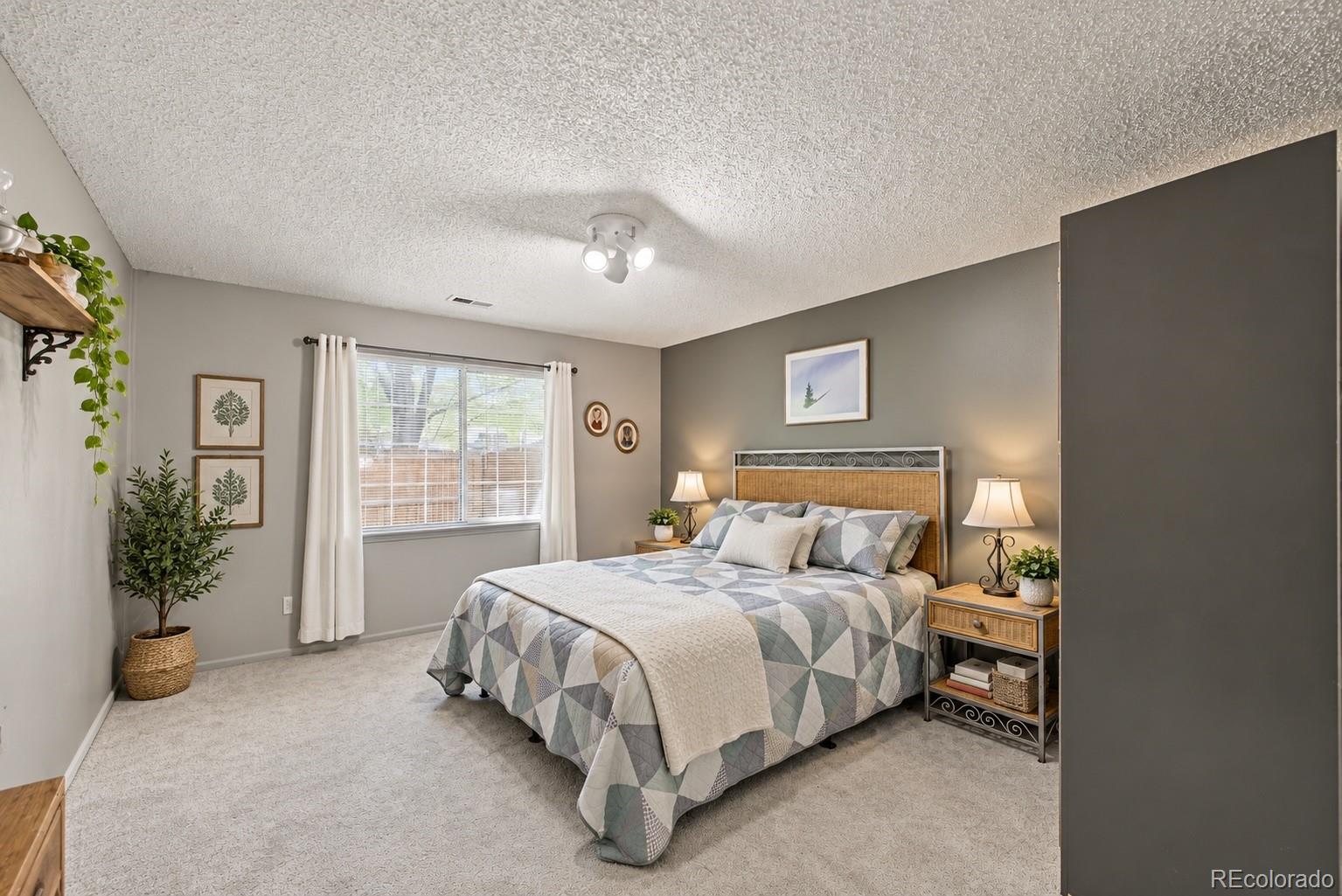 5534 W Canyon Trail Unit: E