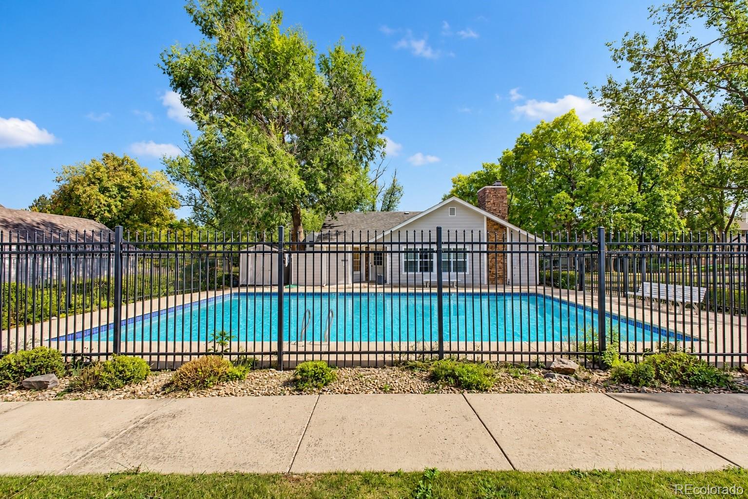 5534 W Canyon Trail Unit: E