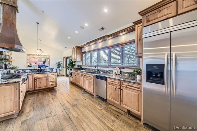 11489 W Bear Creek Drive