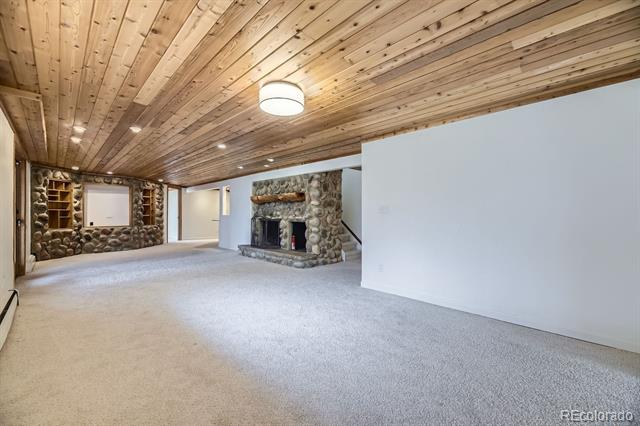 11489 W Bear Creek Drive