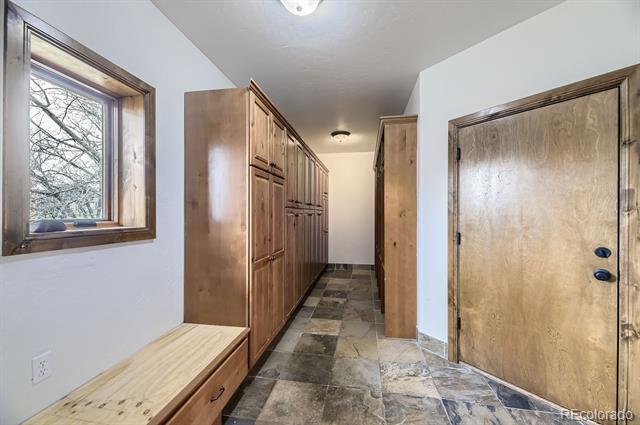 11489 W Bear Creek Drive