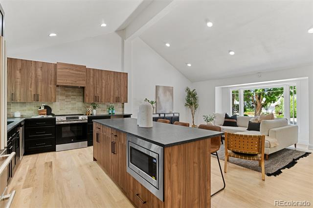 4269 Carter Trail