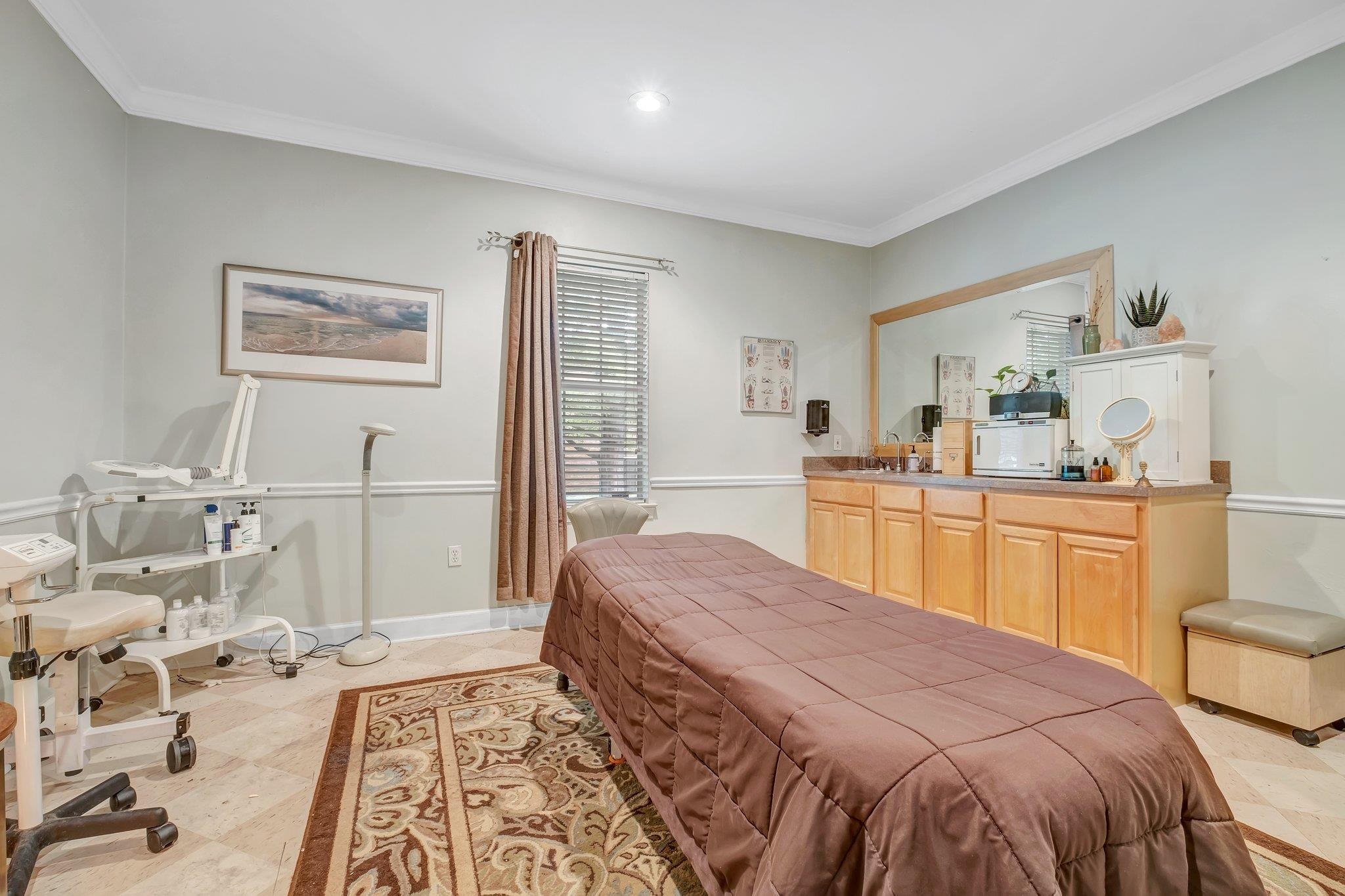 2709 Killarney Way Unit: 2