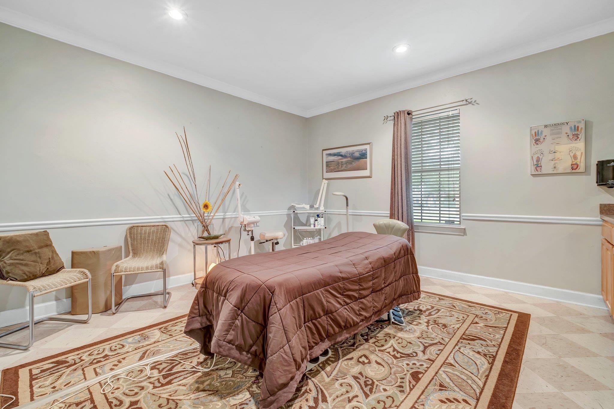 2709 Killarney Way Unit: 2