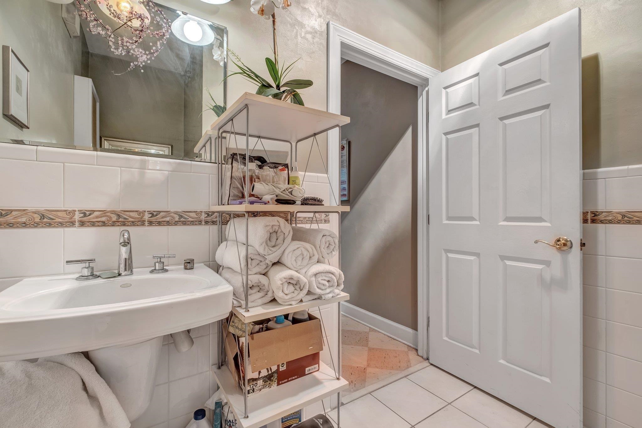 2709 Killarney Way Unit: 2