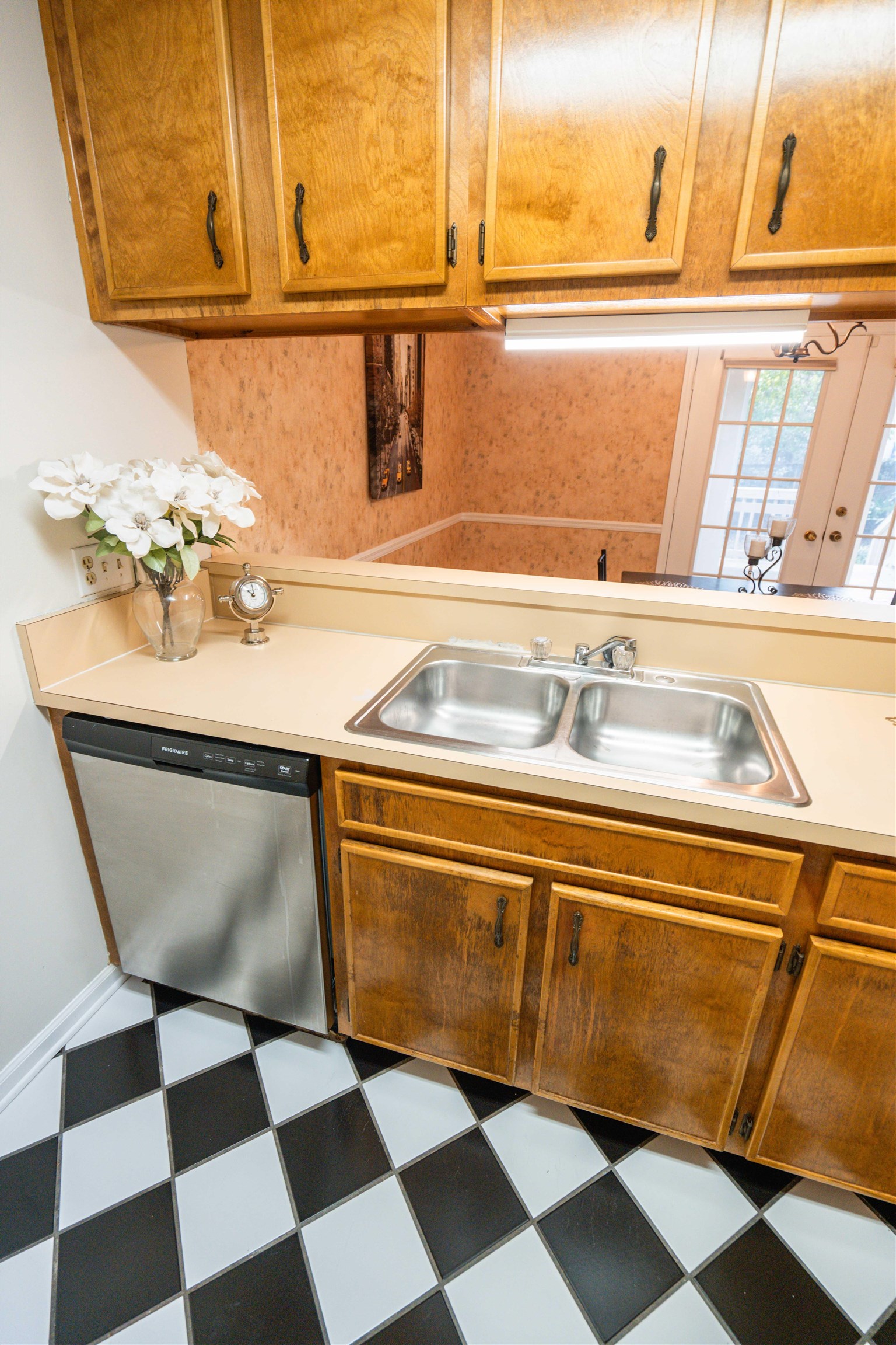 2143 Sandpebble Court