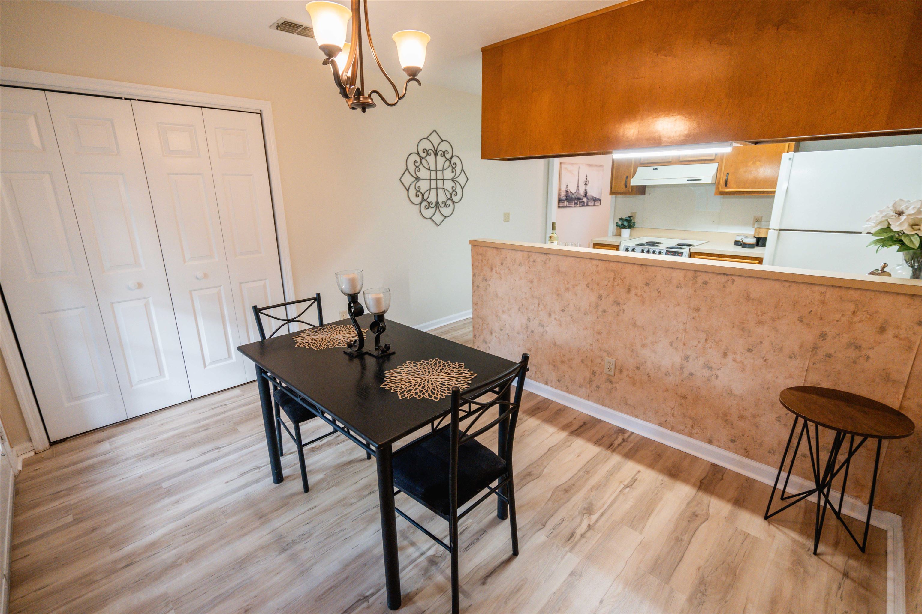 2143 Sandpebble Court