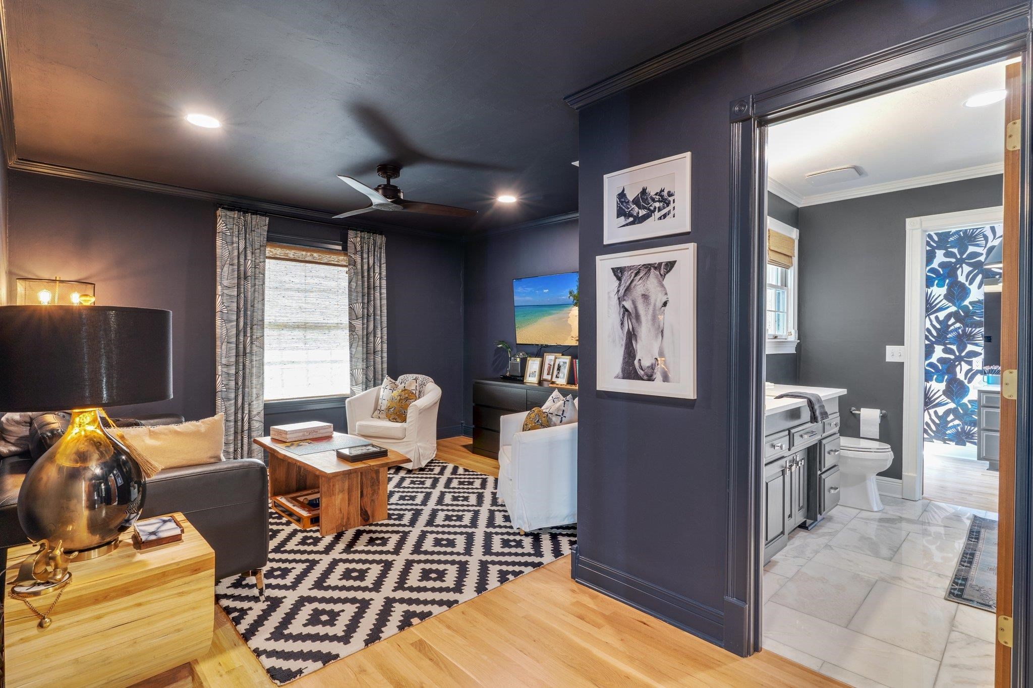 6064 Miller Landing Cove